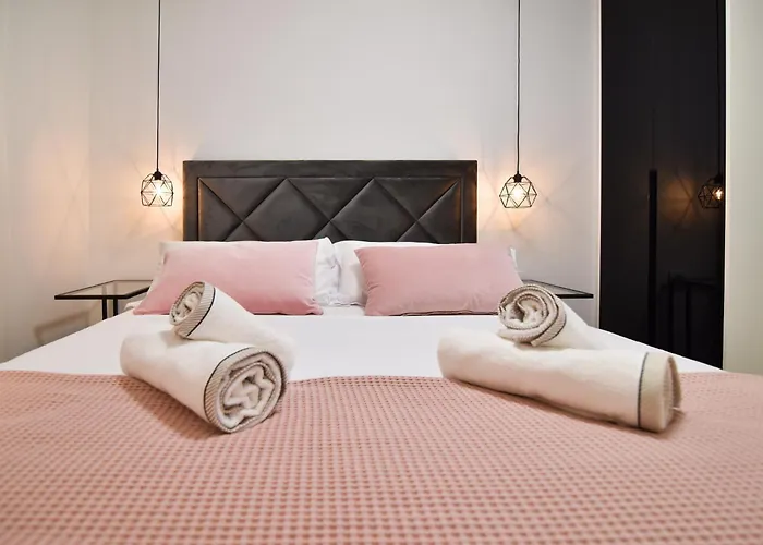 With Heated Rooftop Pool, *