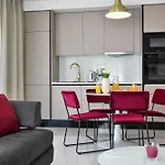 Apartamento With Heated Rooftop Pool, *