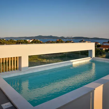 Апартаменты With Heated Rooftop Pool, *